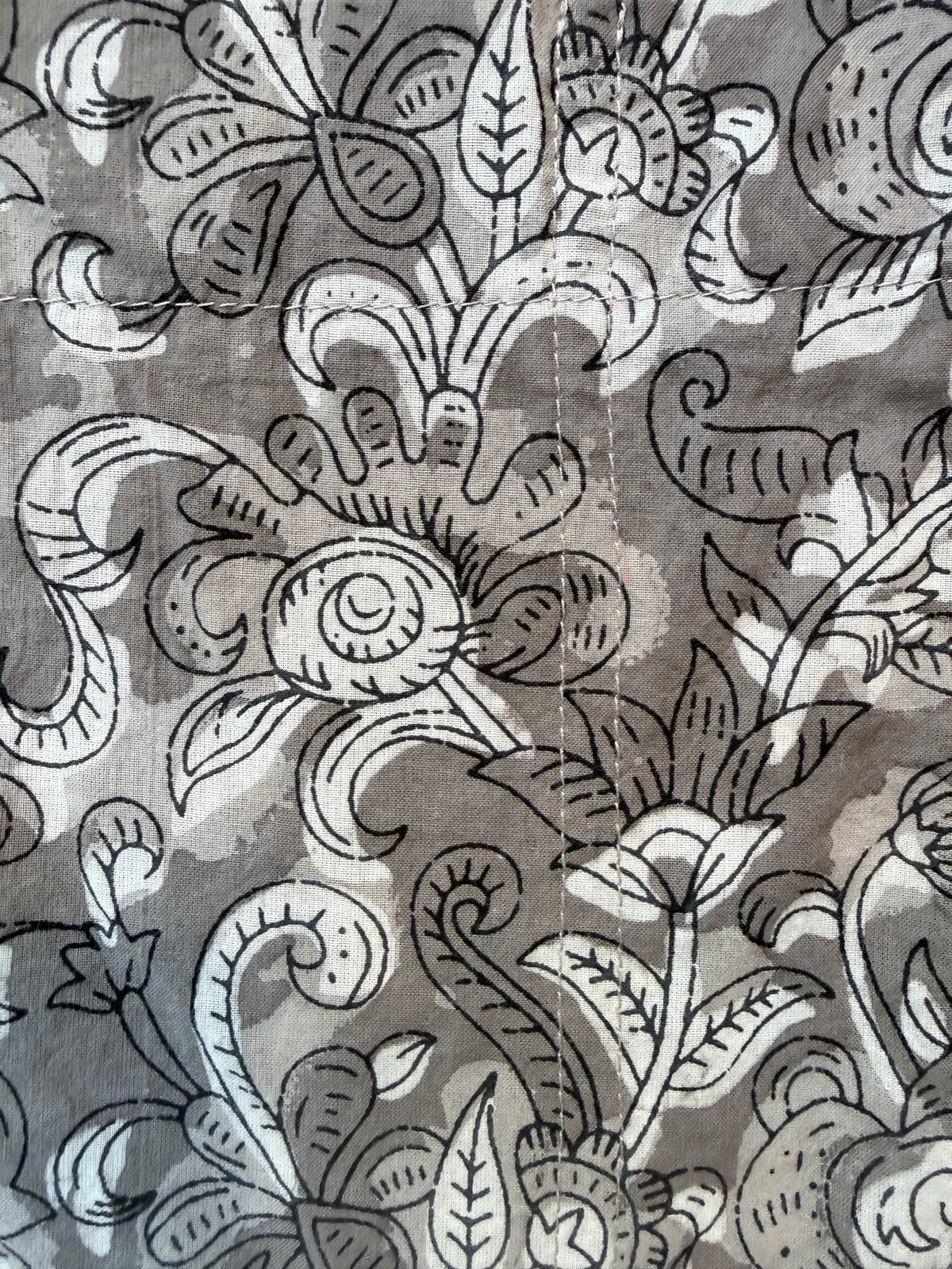 Print Party Gray fabric closeup